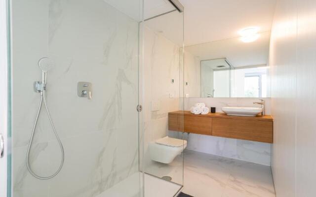 Ensuite The Wave II with Pool and free parking