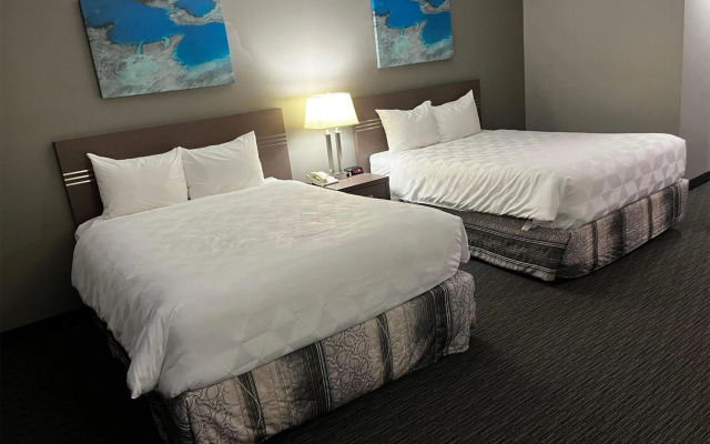 Travelodge by Wyndham Grande Prairie