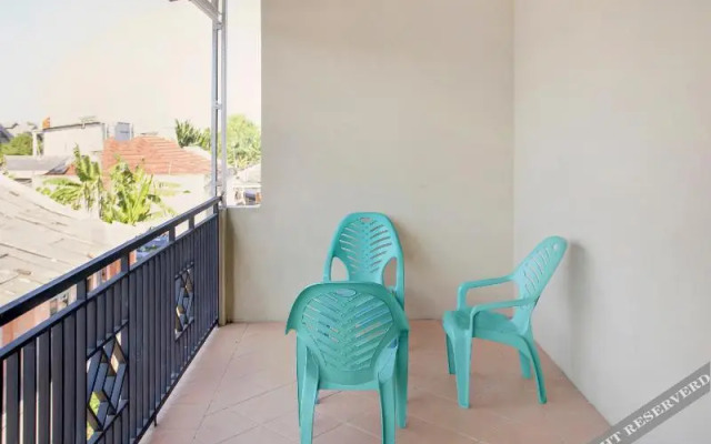 OYO Life 2249 Kost Teman