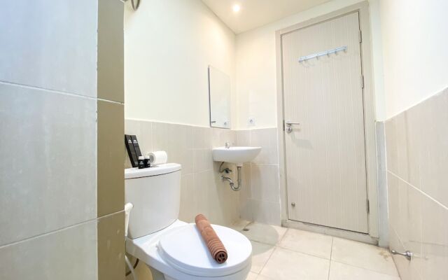 Fully Furnished And Homey 3Br At Meikarta Apartment