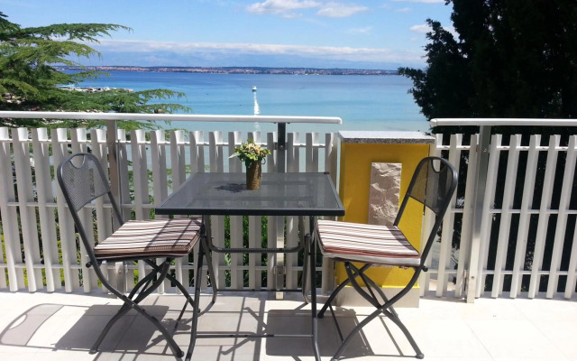 Apartments Villa Eden