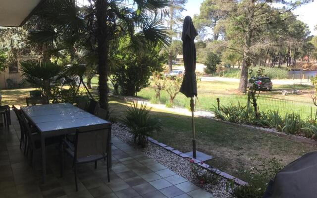 Lakeside Chalet & Studio