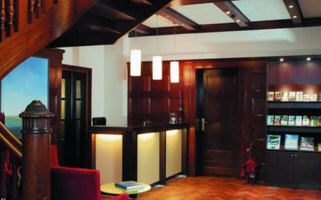 Maris Hotel Restaurant