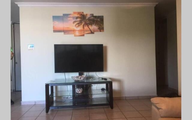 PR-Paradise,Near Beach2-Bedroom-APT 1-Parkng, Wi-FI