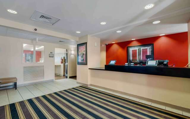 Extended Stay America Suites Chicago Gurnee