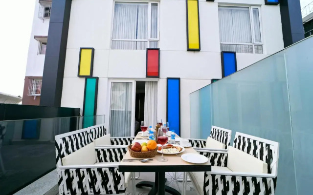 Nx Hotel