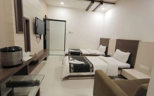 Hotel Grand Paradise