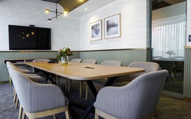 Executive apartment at Ellipse Waterfall