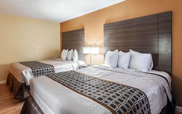 Rodeway Inn Farmington