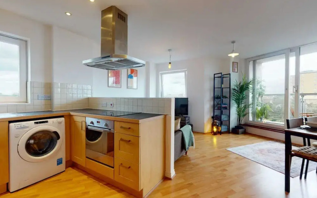 Cozy Hackney Apartment