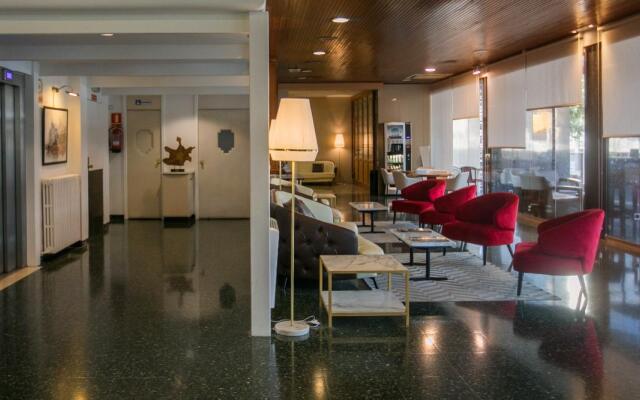 Hotel Reconquista