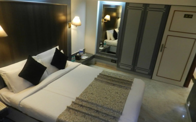 The Emerald Hotel & Executive Apartments