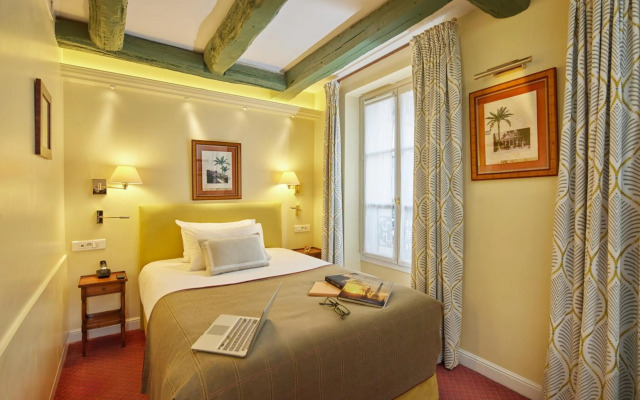 Le Relais Montmartre