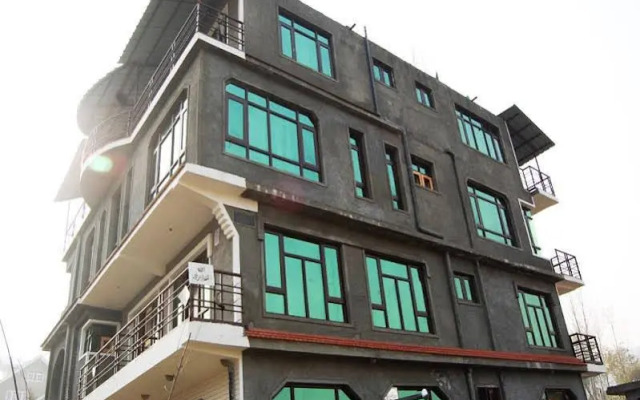 Hotel Purple Amethyst