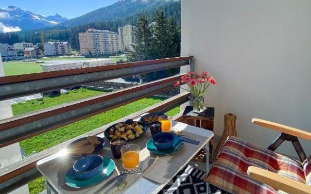 swissme - modernes Studio mit Balkon & Parkplatz & Netflix