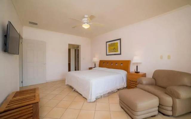 Del Mar 1F - 3 bdr 2 Bath Ocean View