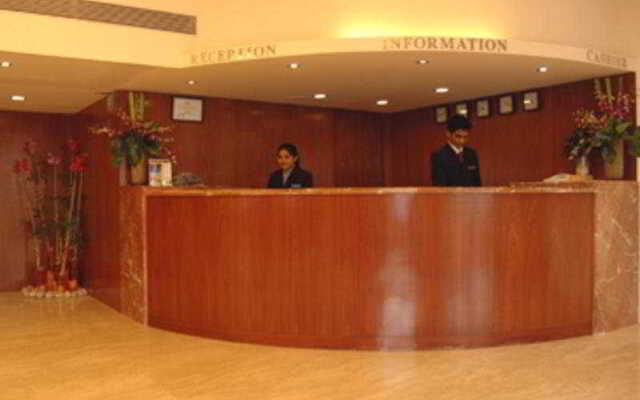 Hotel Juhu Plaza