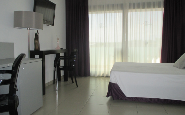 Hotel Fenals Garden