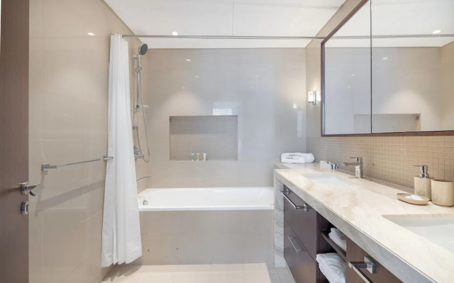 Direct Dubai Mall Access Downtown Boulev