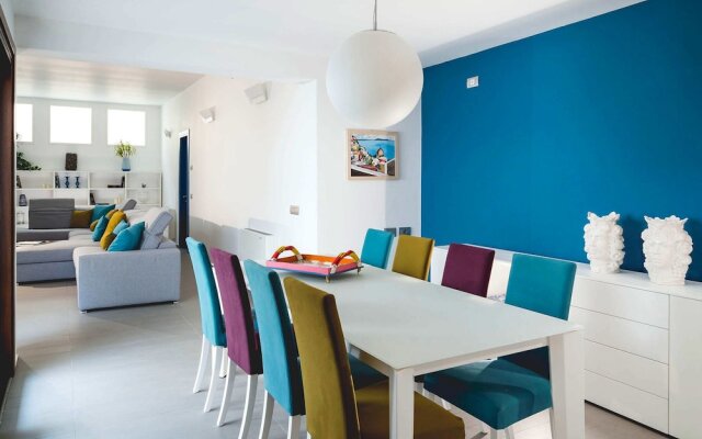 Holoiday Home in Cefalu With Terrace