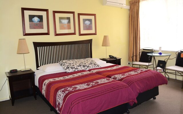 Knightsbridge Apartments