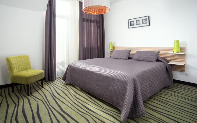 Rubin Wellness & Conference Hotel