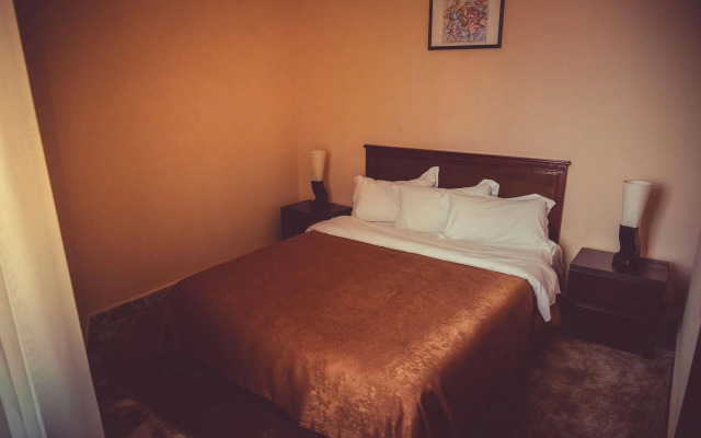Margo Palace Hostel