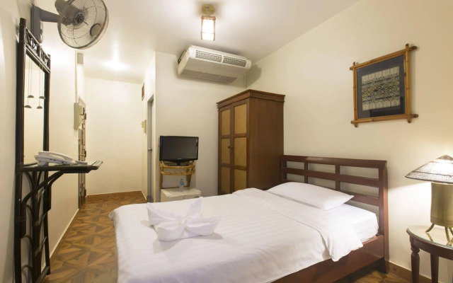 Mali Namphu Hotel