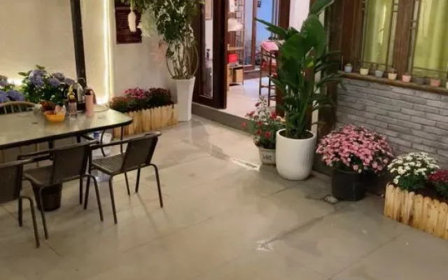 Lijiang xingyuge hotel