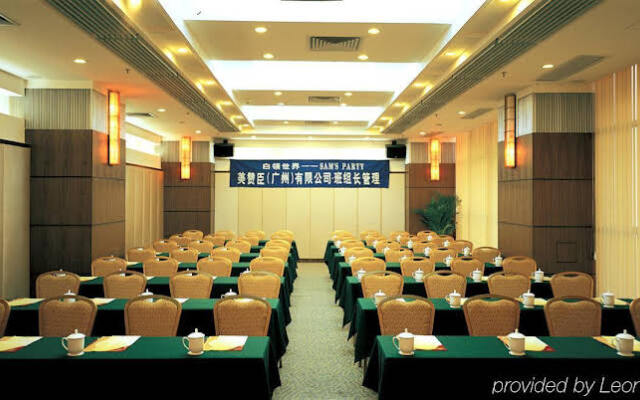 Guangdong Pearl Garden Hotel