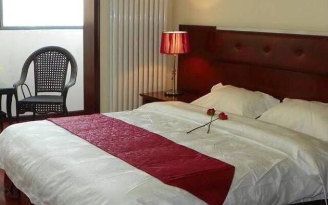 Petroleum Apartment Hotel Xining