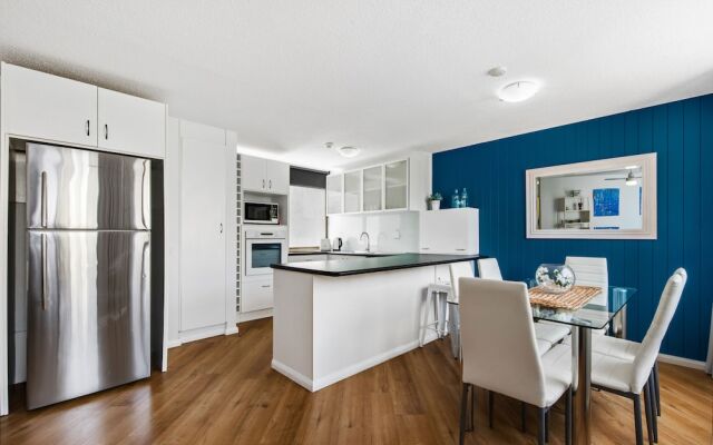 Mylos Holiday Apartments