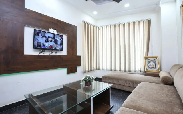 Hotel Sehmi's Best Rest Inn
