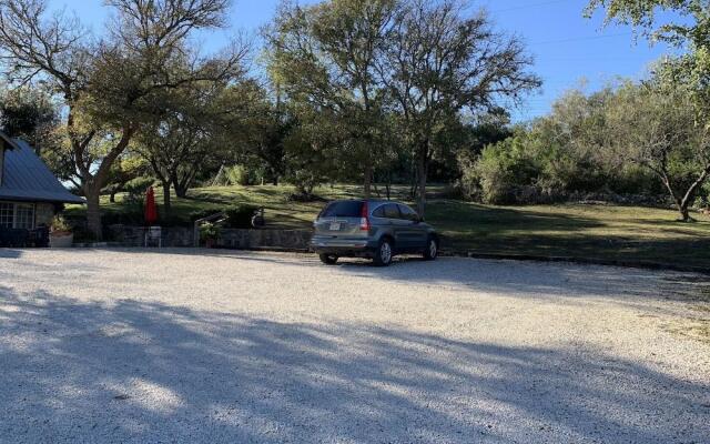 Kuebler Waldrip Haus B&B