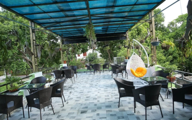 TamCoc Green field Hostel