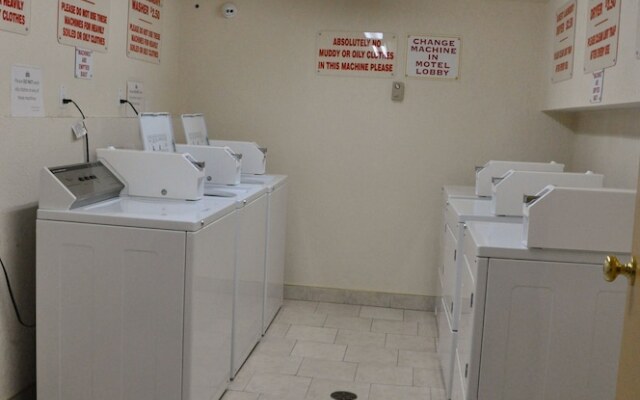 Western Budget Inns & Suites Leduc