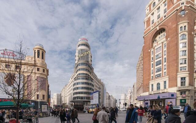 Charming Gran Via Center