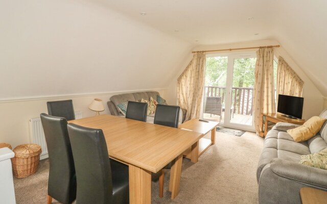 32 Valley Lodge
