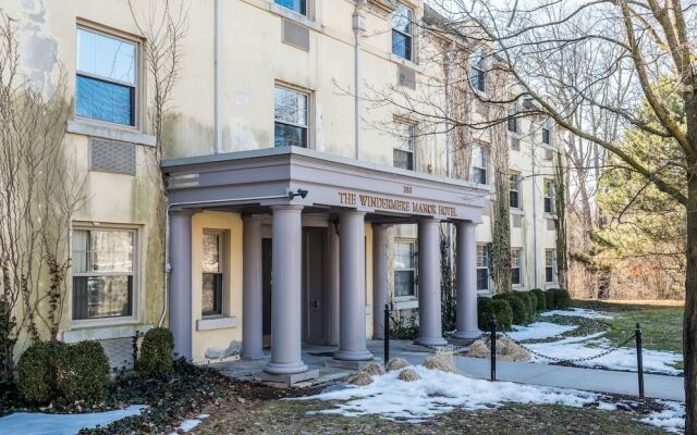 The Windermere Manor Hotel & Conference Center