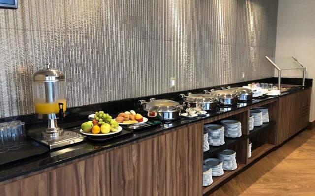 Holiday Inn Hotel & Suites Monterrey Apodaca Zona Airport by IHG