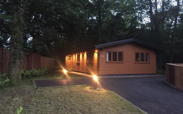 Shellow Lane Lodges