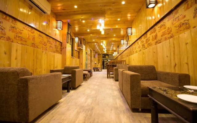 White Mushroom hotel - V Inn