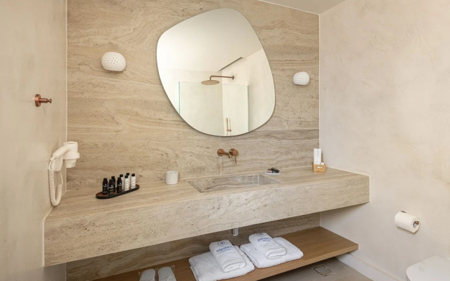 Etesians Suites & Villas