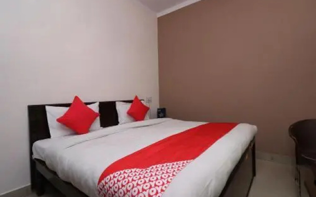 Oyo 27717 Shree Mangalam