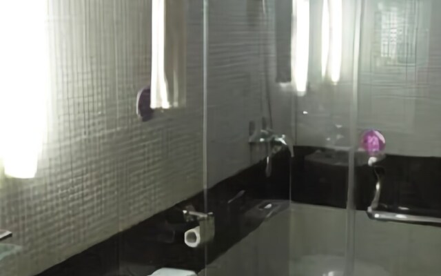 V8 Hotel Xi Cun Branch