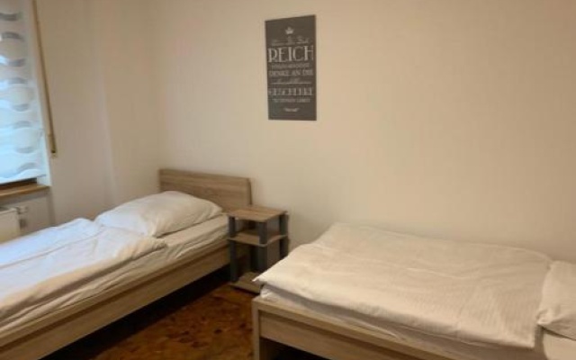AB Apartment Objekt 122 - Hostel