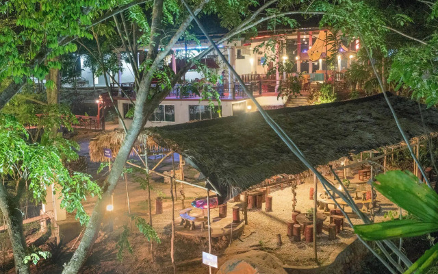 Han Rainforest Resort