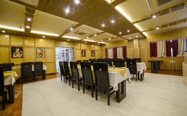 Hotel Karan Vilas