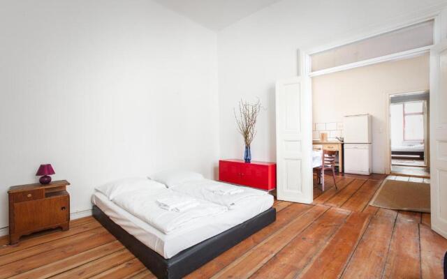 3 Bedroom Apartment (ACELI)