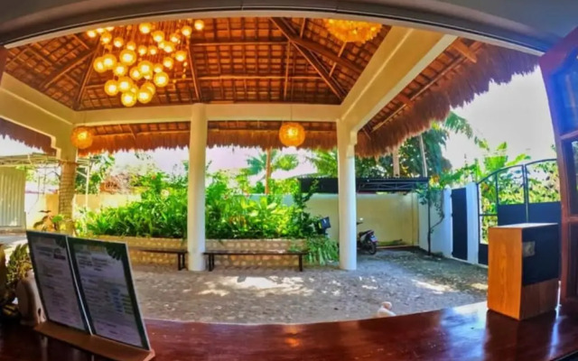 Divers Lodge Plumeria